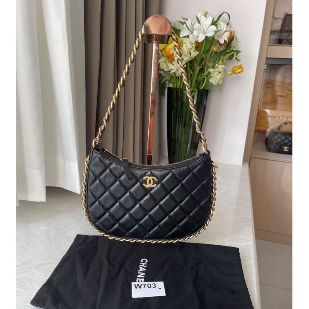 Chanel Women Pre-Loved Bag Very Good Condition